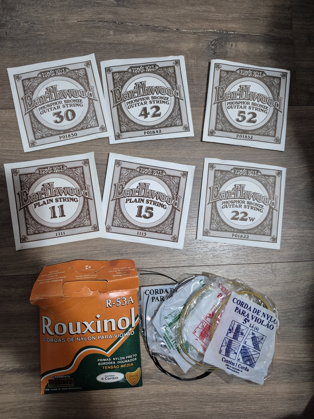 Earthwood Guitar Strings Assorted with Rouxinol Nylon acoustic Strings